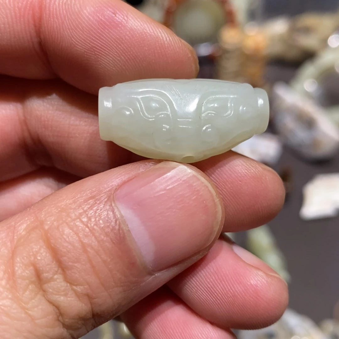 和田玉（糖玉）未镶嵌颈饰