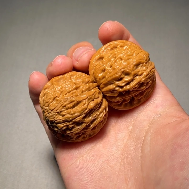 文玩核桃把件磨盘785