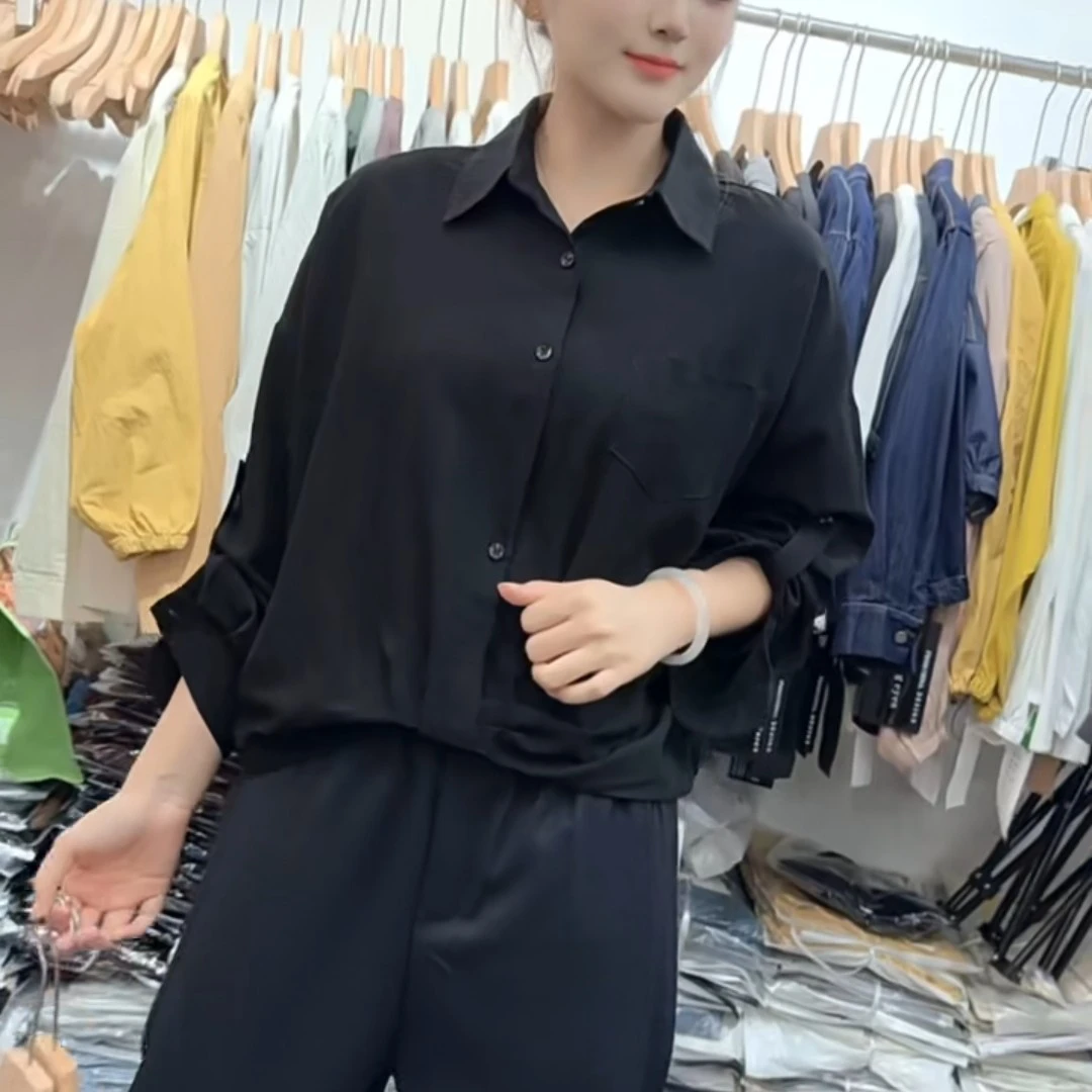 霞霞超级好看的衬衣