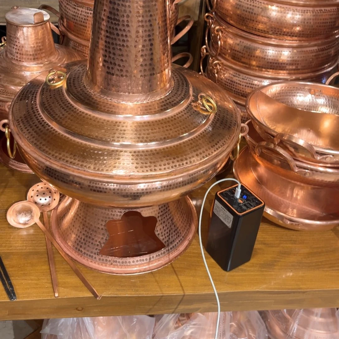 38碳火锅手工锻打工艺