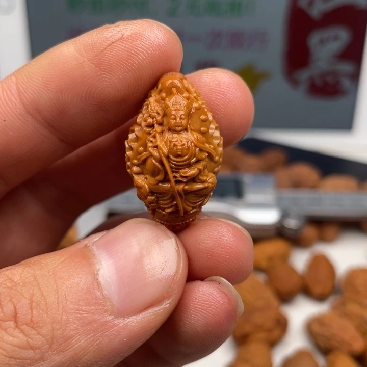 吊坠橄榄核橄榄核雕刻单子。