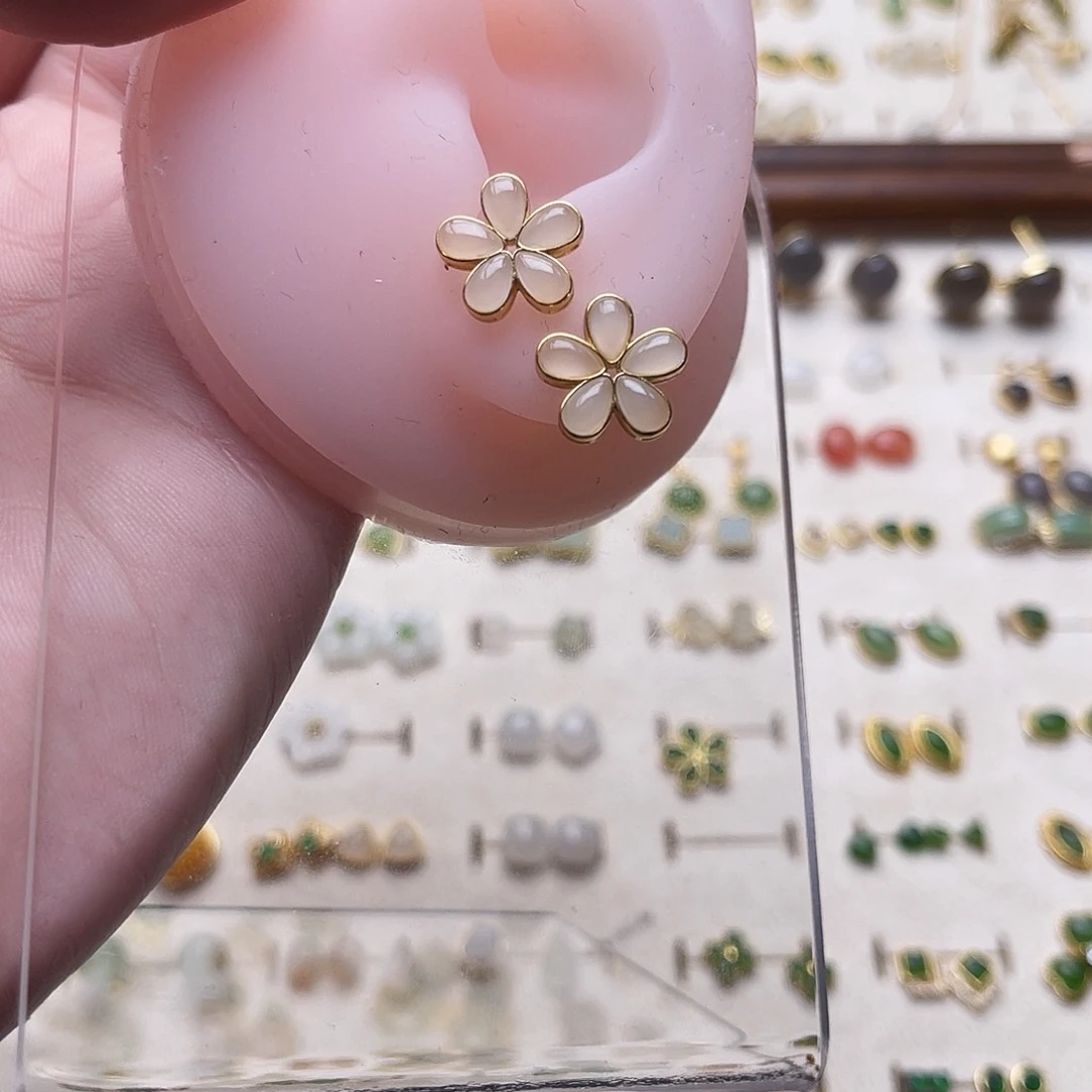 银S925镶嵌和田玉耳饰