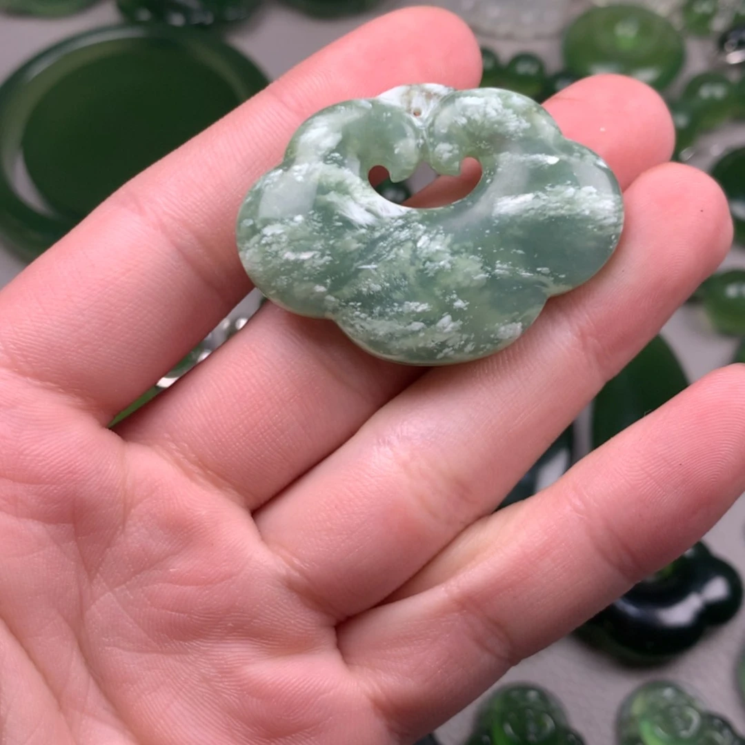 【闪购商品】蛇纹石玉岫玉未镶嵌