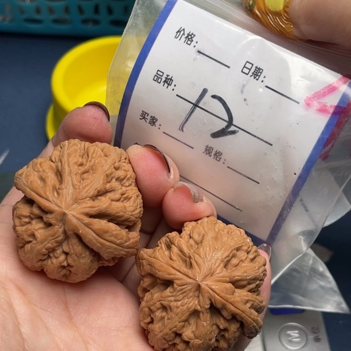 文玩核桃把件粗筋39