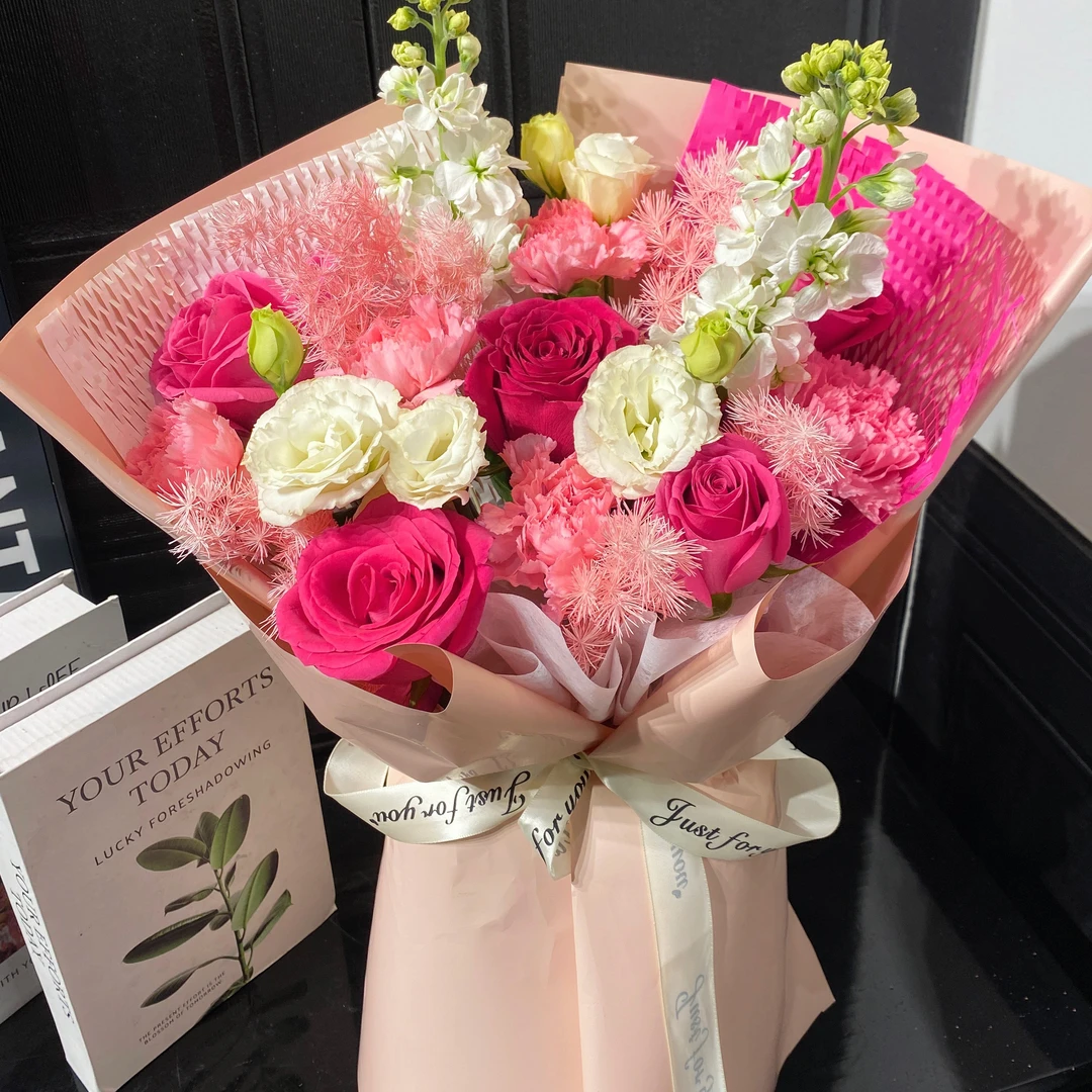 【人随春好】弗洛伊德、康乃馨混搭花束送女友老婆生日鲜花送货上门