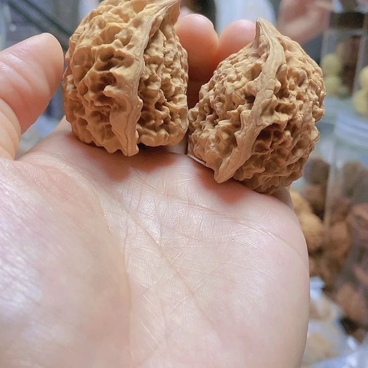 【闪购商品】文玩核桃把件46蛇头