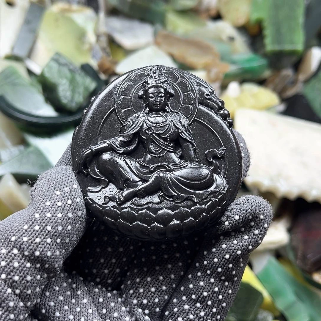 颈饰未镶嵌和田玉