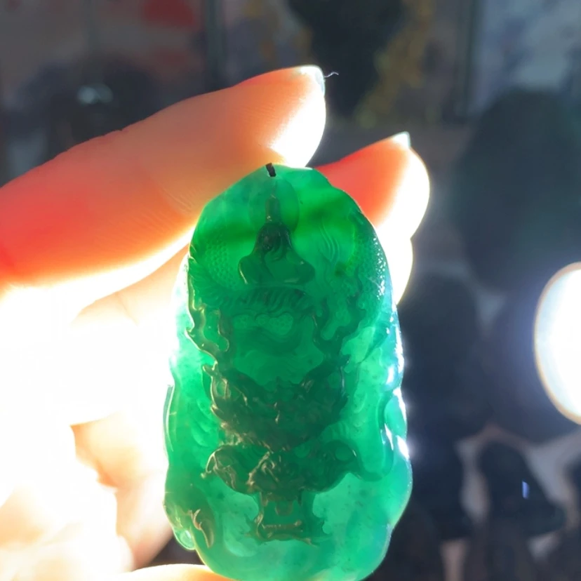 【闪购商品】翡翠颈饰未镶嵌龙