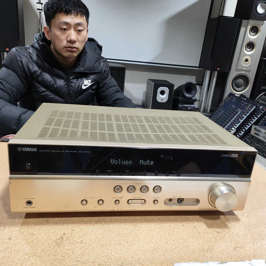 8新 Yamaha/雅马哈 二手雅马哈V373功放，出声，不带线材