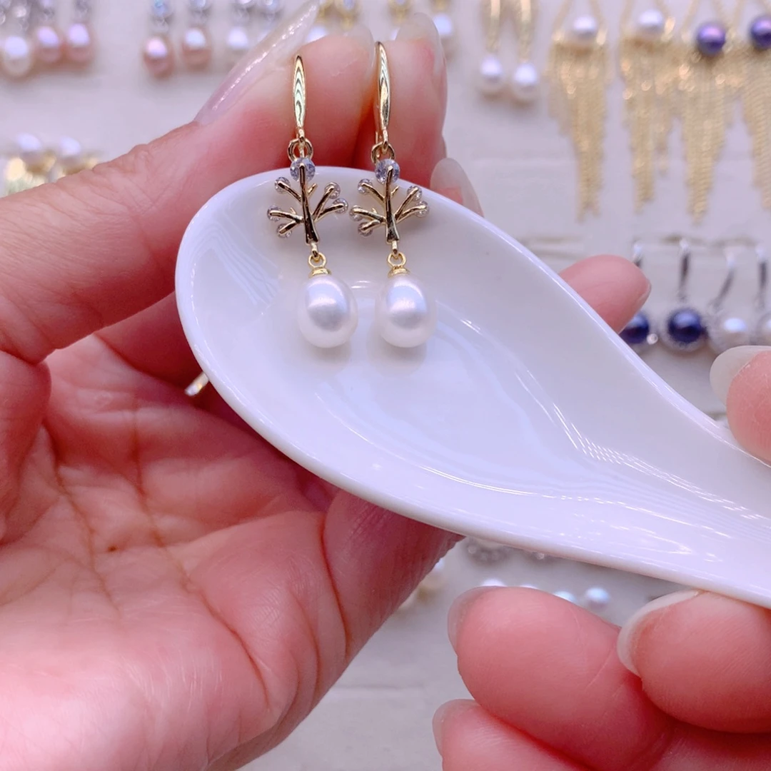 合金淡水珍珠耳饰