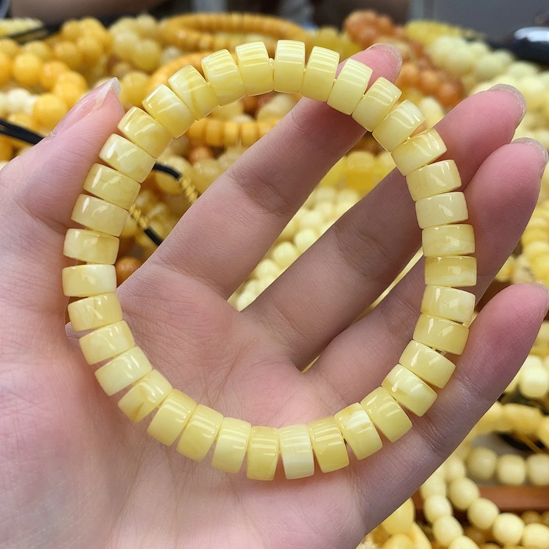 蜜蜡未镶嵌珠宝奇石