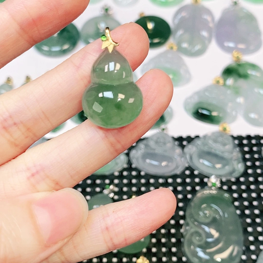 吊坠(不含链)18K金镶嵌翡翠