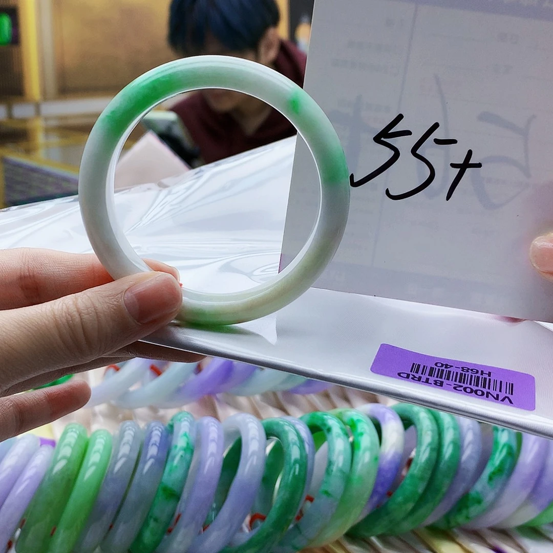 翡翠未镶嵌手镯bjj