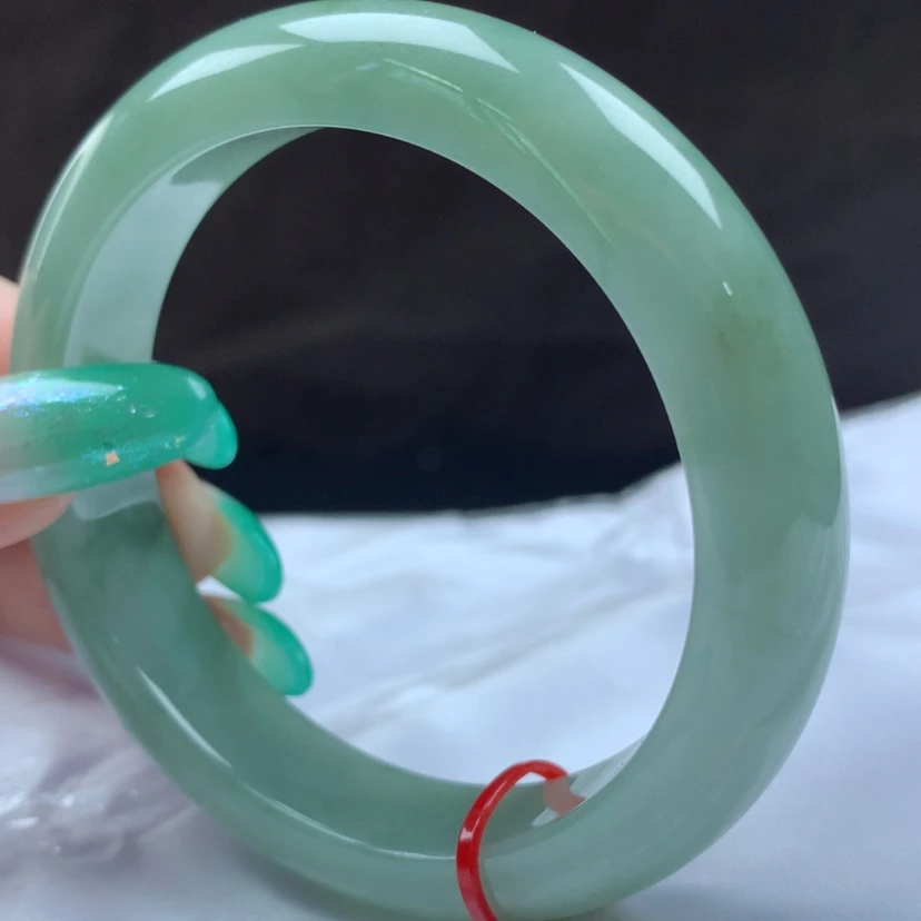 【闪购商品】未镶嵌手镯翡翠97039，