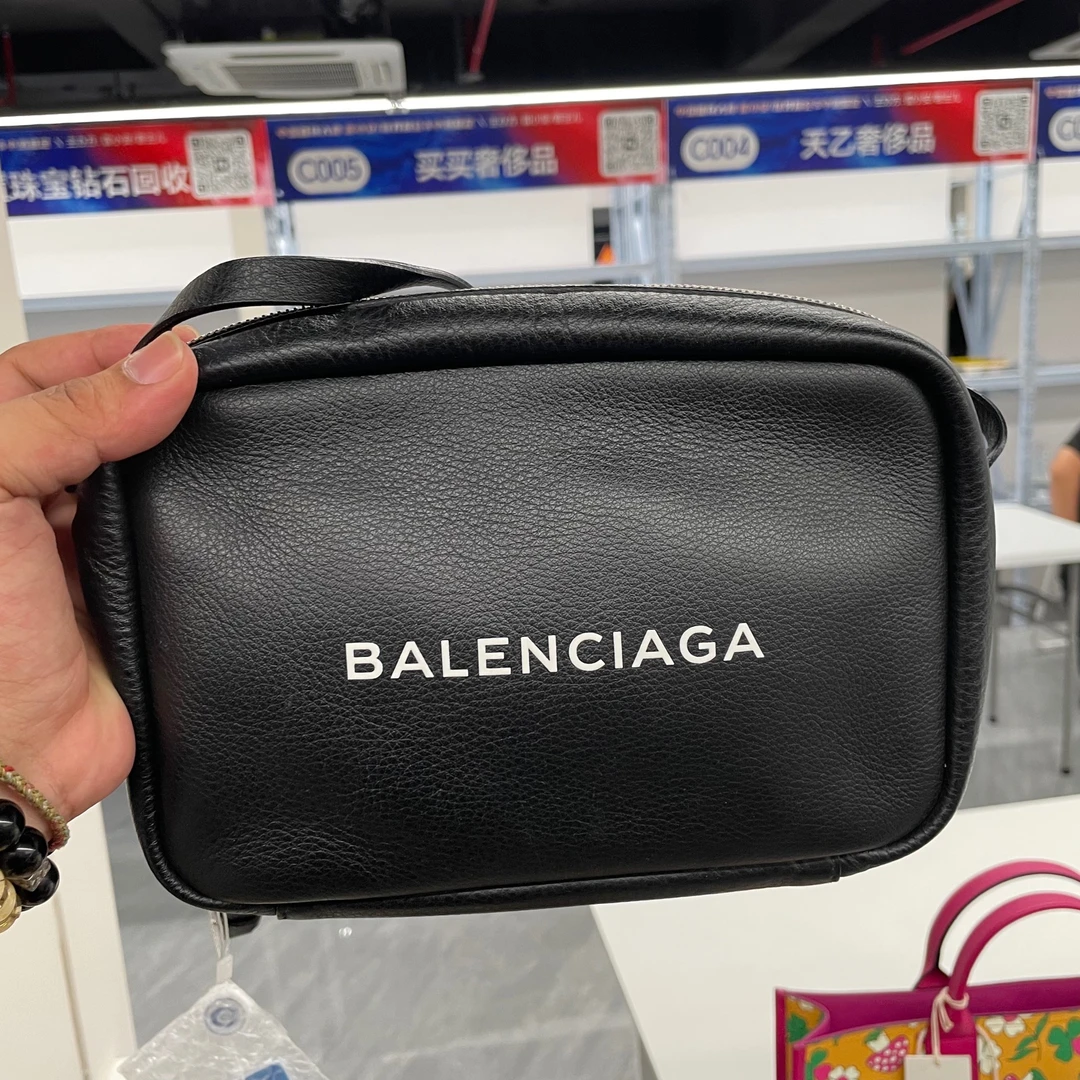 95新 Balenciaga/巴黎世家 小野专属/95新/单肩包/DC9053