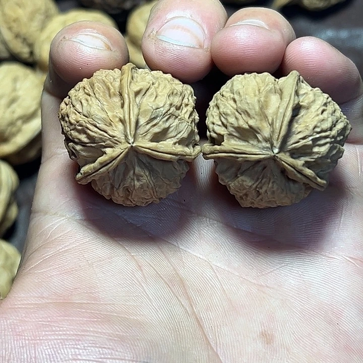 文玩核桃把件13号三楞
