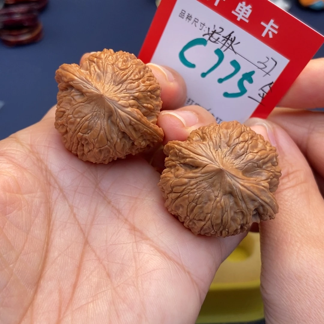 文玩核桃吊坠文玩核桃