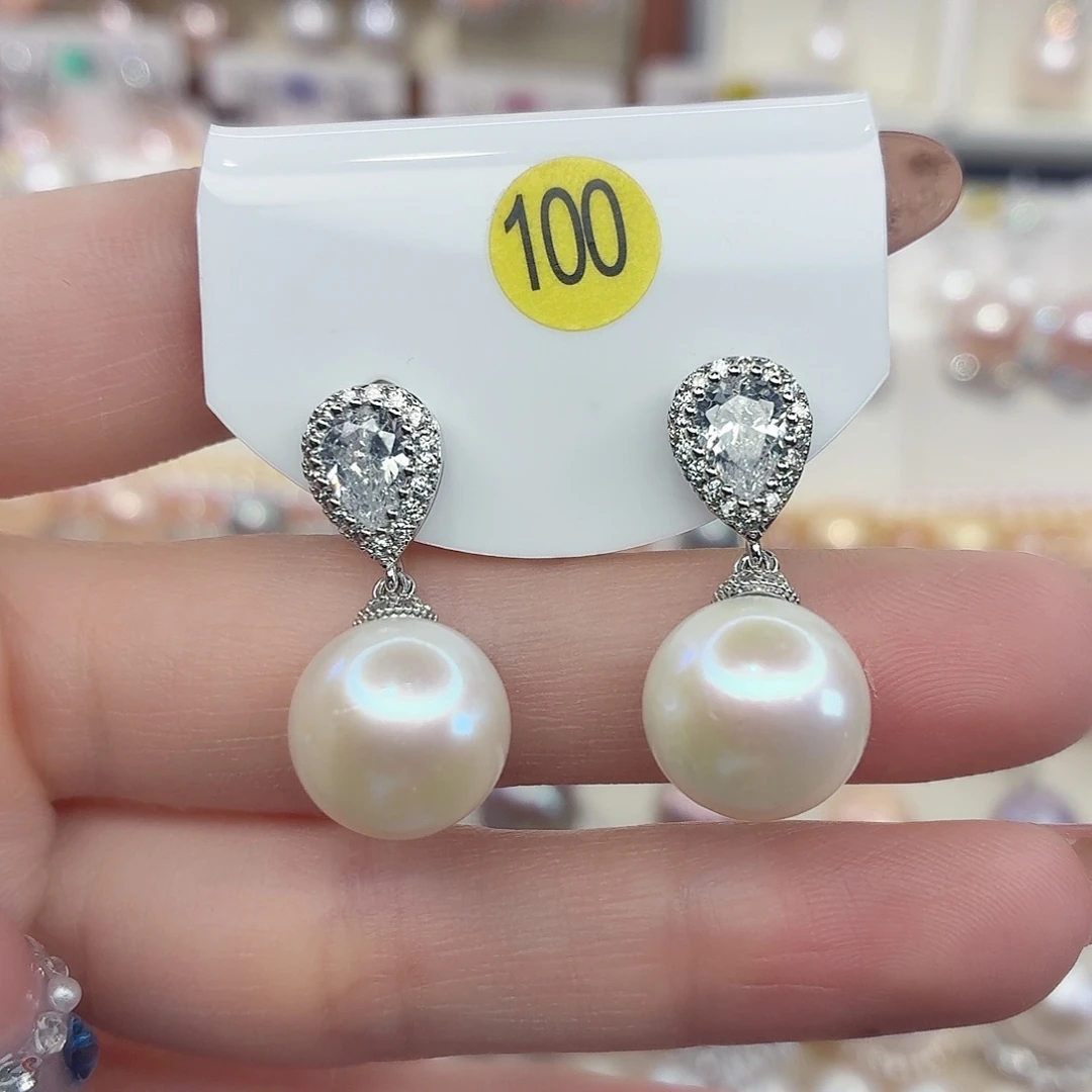 淡水珍珠耳饰未镶嵌