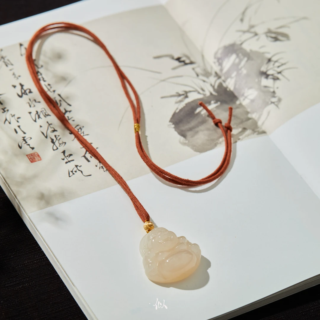 【晨暮】· 似梓珠宝 · 18k金藕粉佛公吊坠  SZCC2900137