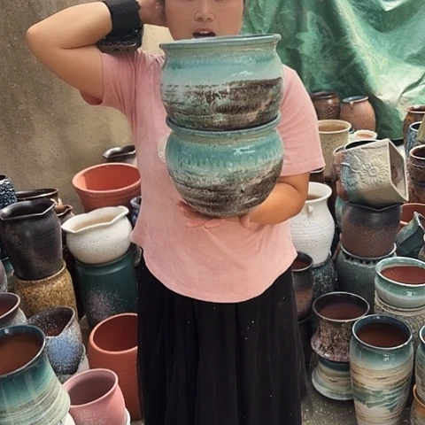 口20高18两个盆子。