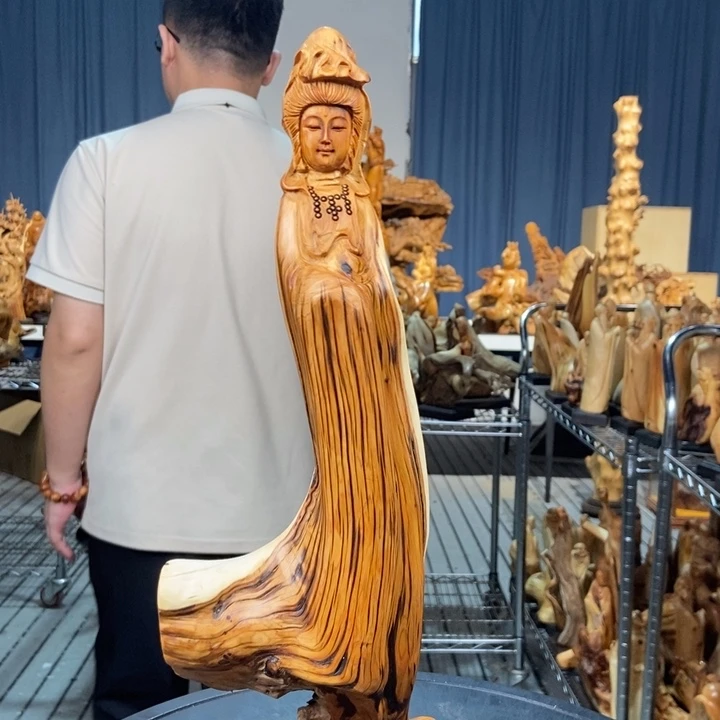 柏木（崖柏）随型摆件