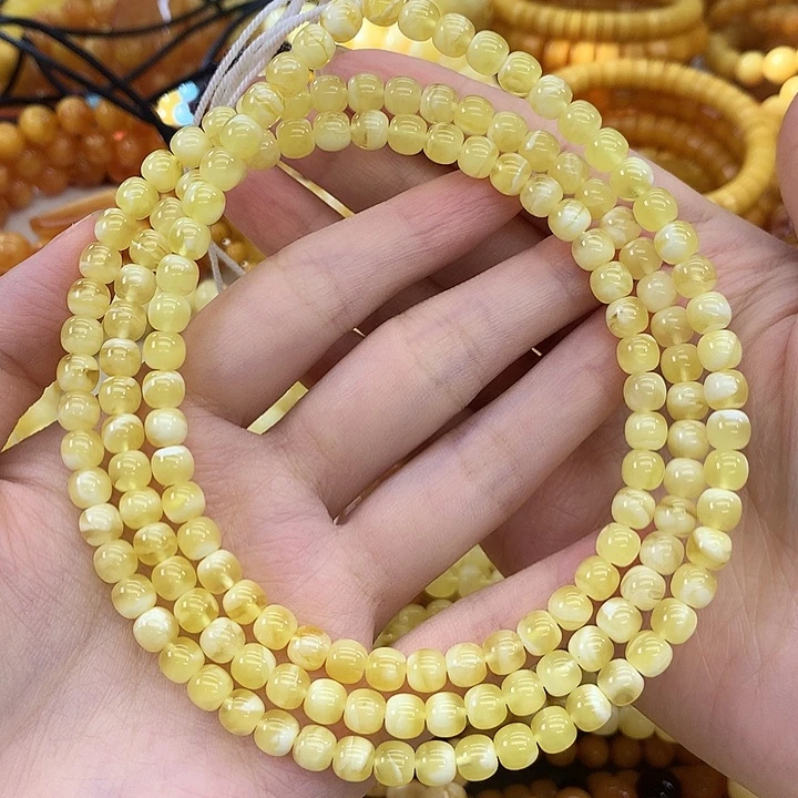 蜜蜡未镶嵌珠宝奇石