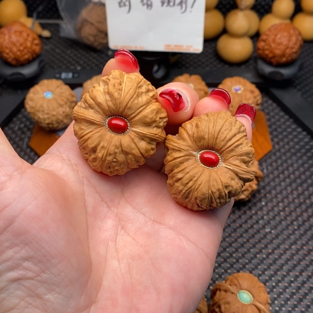 文玩核桃把件影****鬼南瓜