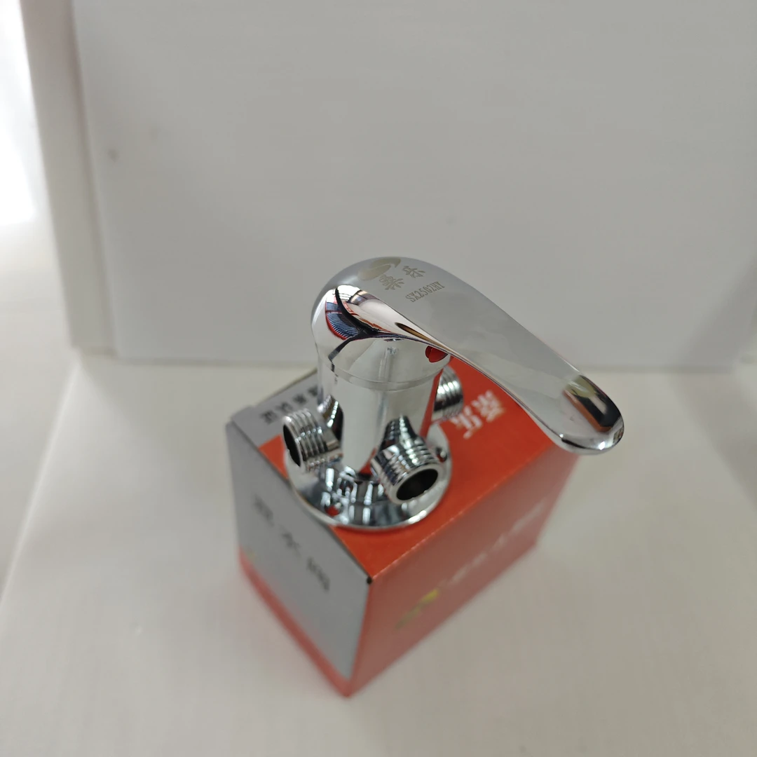 桑乐太阳能混水阀小体