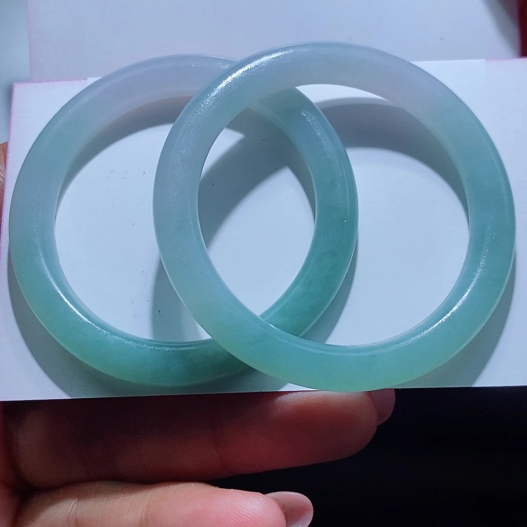 金***。定制翡翠未镶嵌翡翠