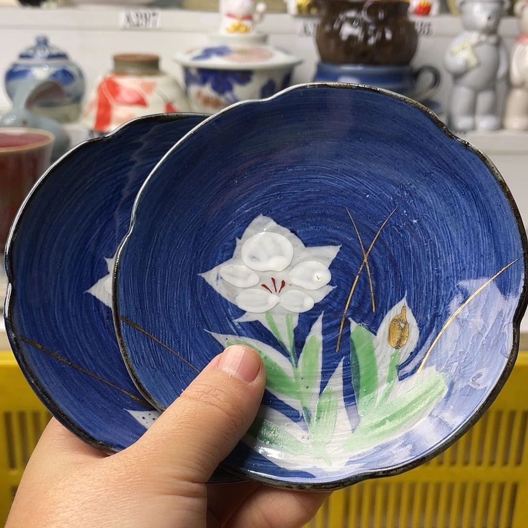 瓷片z****.哈哈哈我真的不理解你们这对