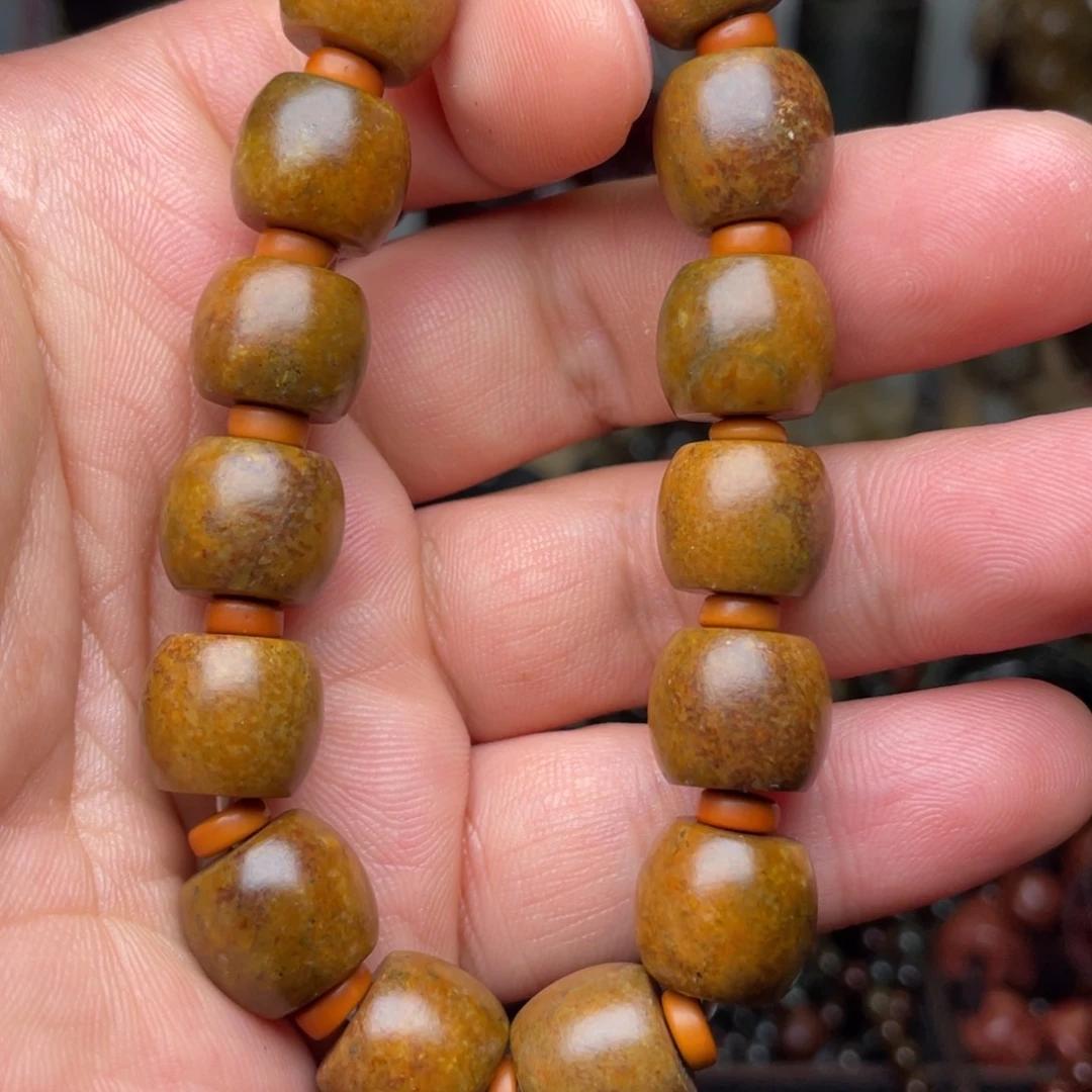 岫岩河磨玉（透闪石质玉）未镶嵌颈饰13×11