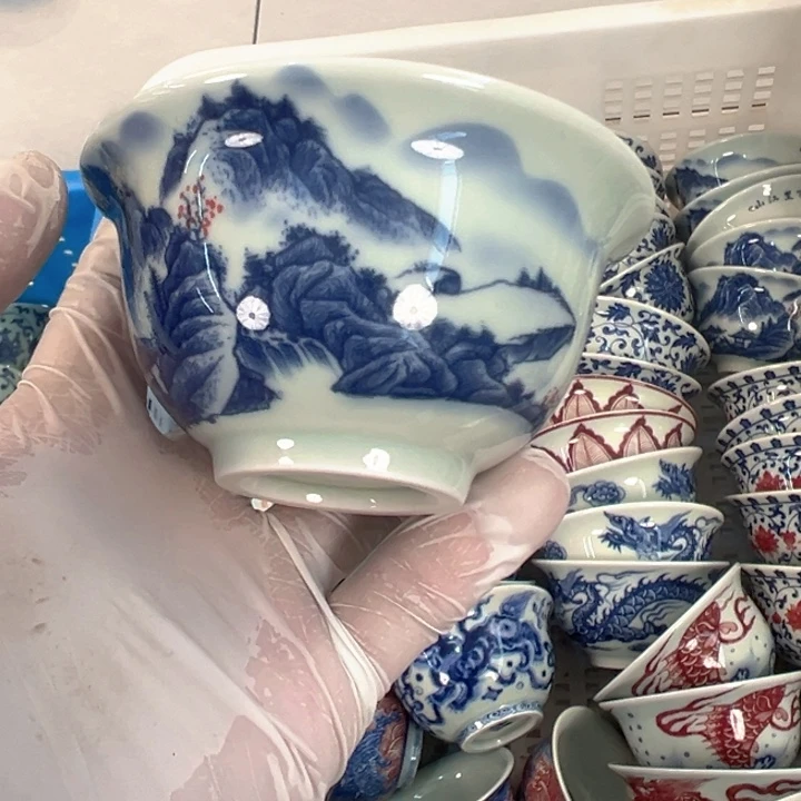 瓷片白青花万里江山压手杯主人杯全品