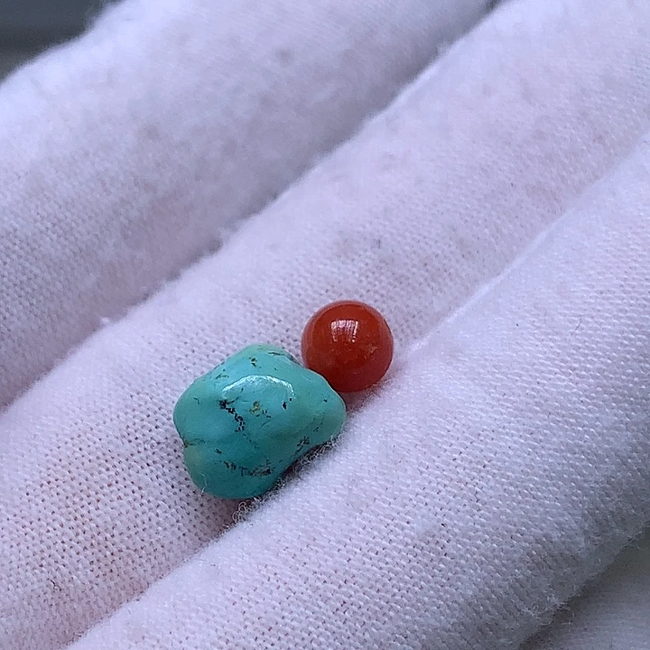 南红玛瑙未镶嵌珠宝奇石