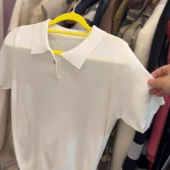 今天新款 白色POLO领短袖针织衫