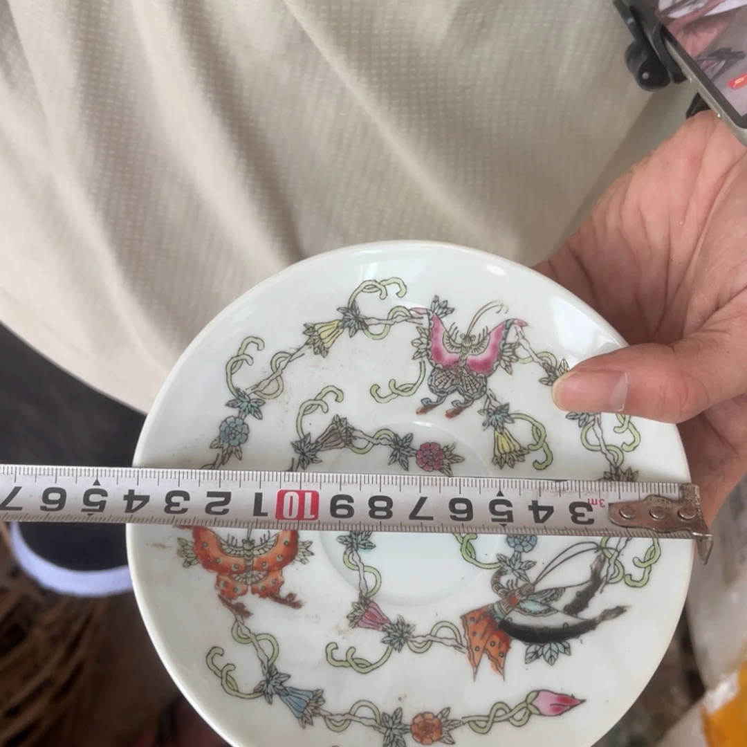 怀旧瓷器，微瑕处理，介意勿拍
