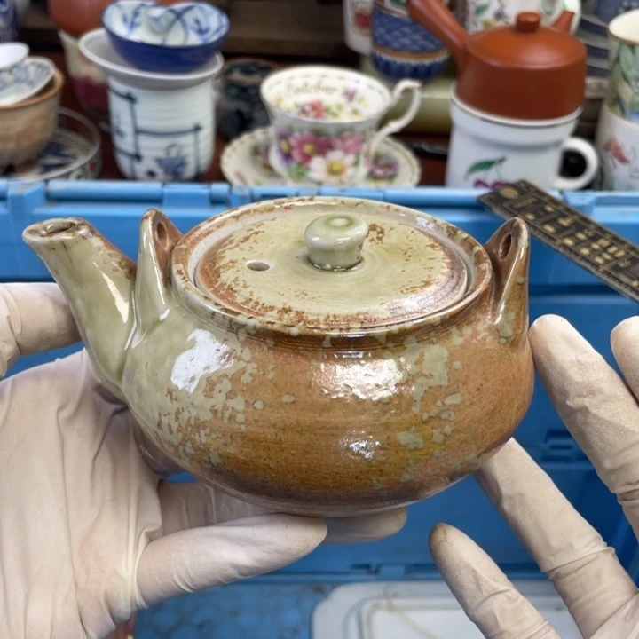 他家瓷器真美….开播了