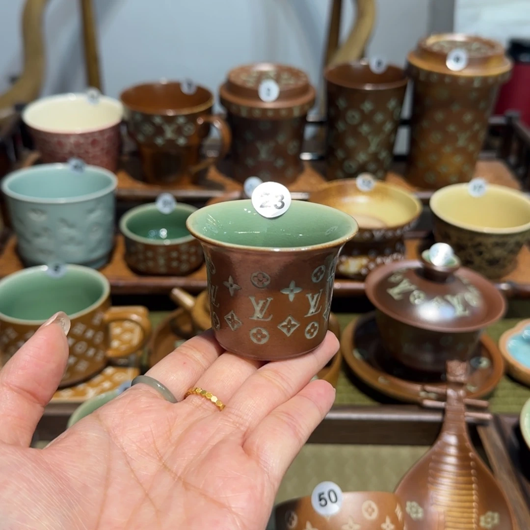 逍****龙泉青瓷小满青瓷