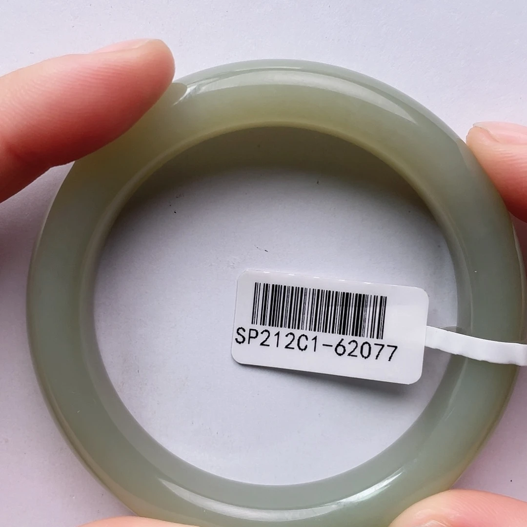 和田玉未镶嵌手镯56