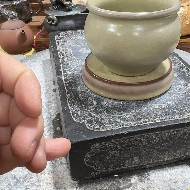 主人杯一个，瓷。。。