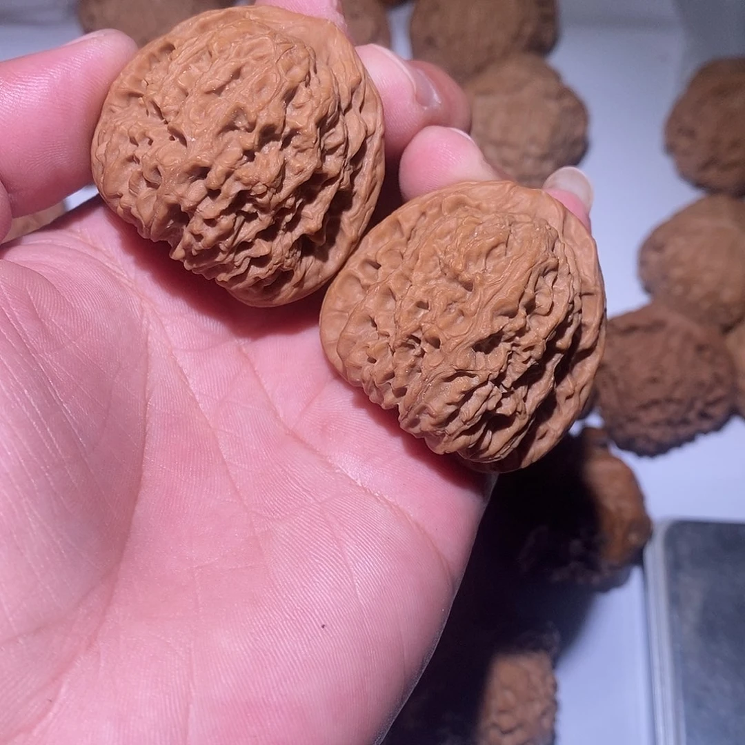 把件文玩核桃T****?南疆石