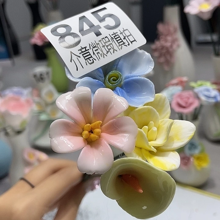 陶瓷纯手工捏花设计