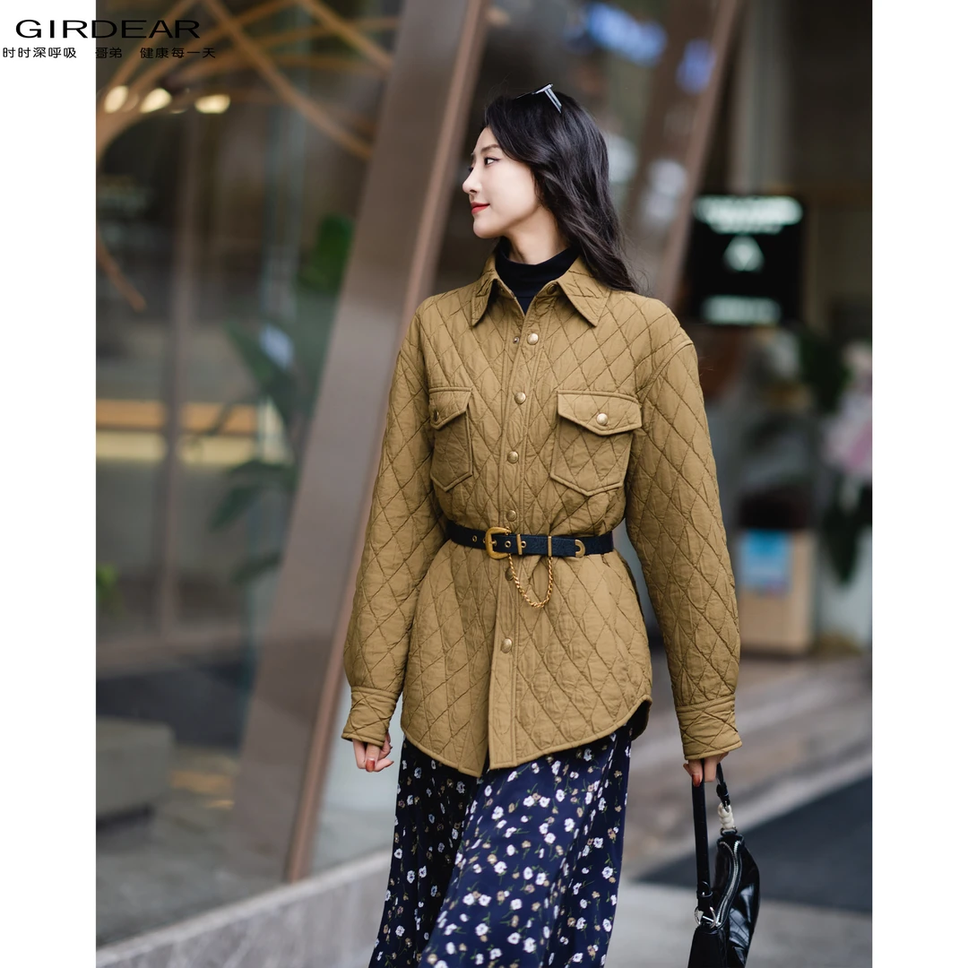 GIRDEAR/哥弟秋冬新款citywarm气质休闲衬衣型菱格棉衣女 1400710