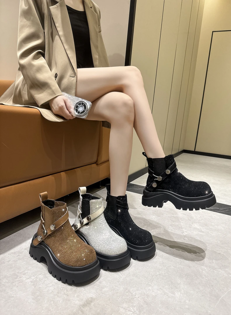 三小姐-2025秋冬新款钻钻女靴粗跟厚底烟管弹力短靴9911