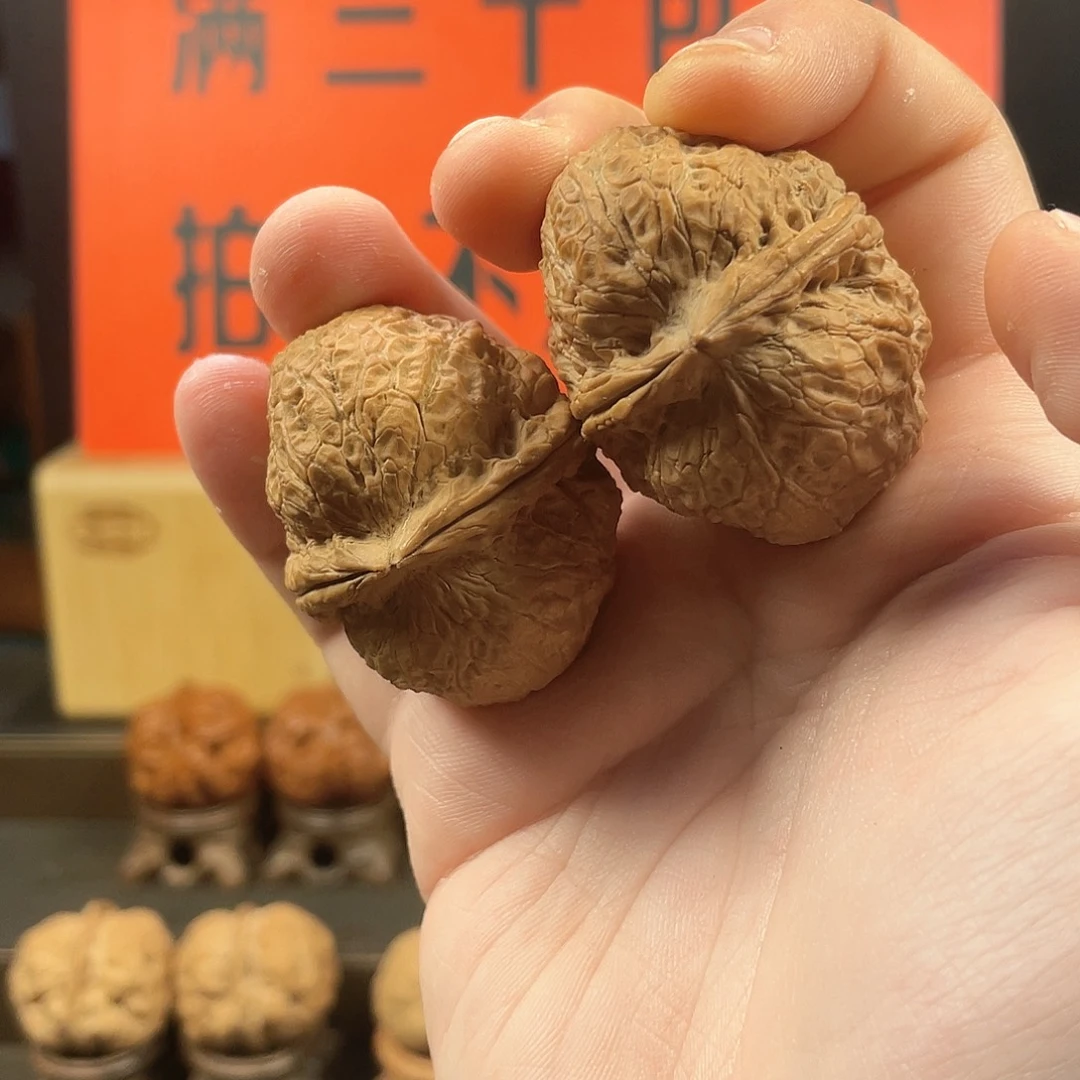 把件文玩核桃麒麟