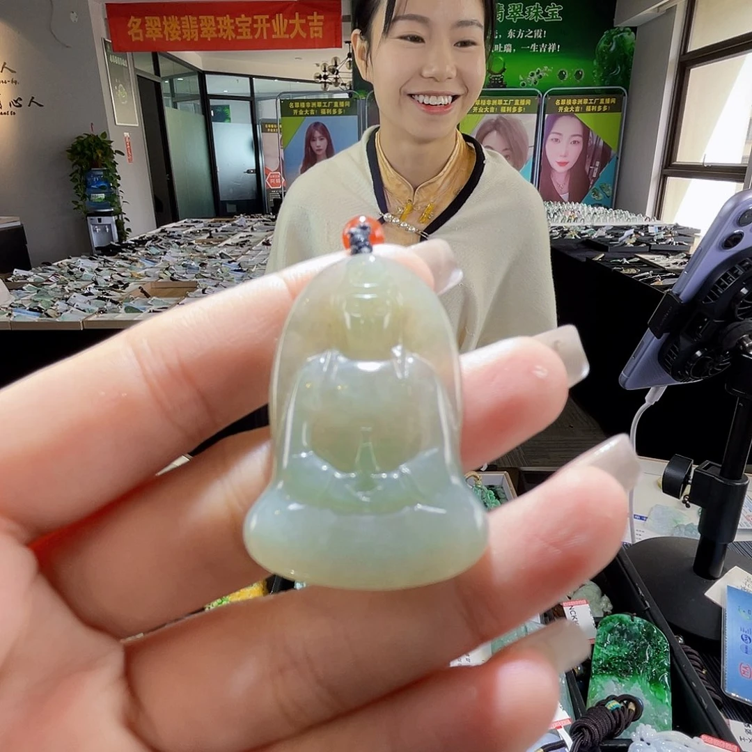 颈饰未镶嵌翡翠一