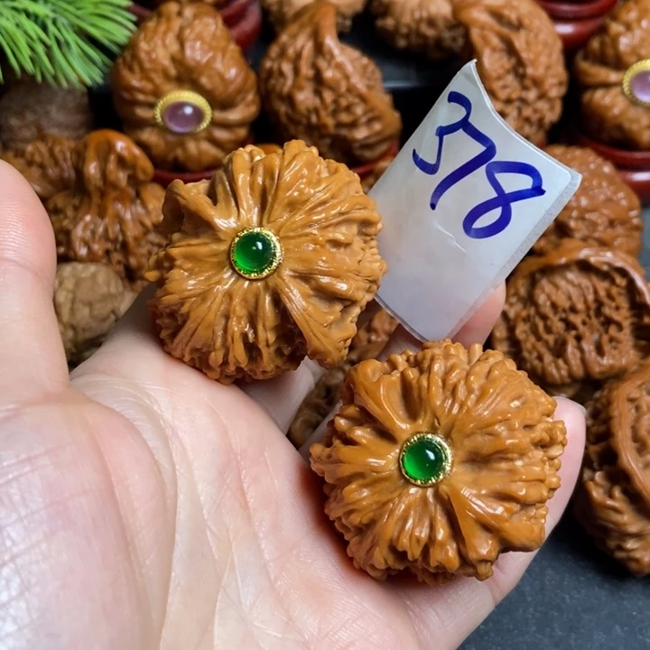 文玩核桃把件狮子378