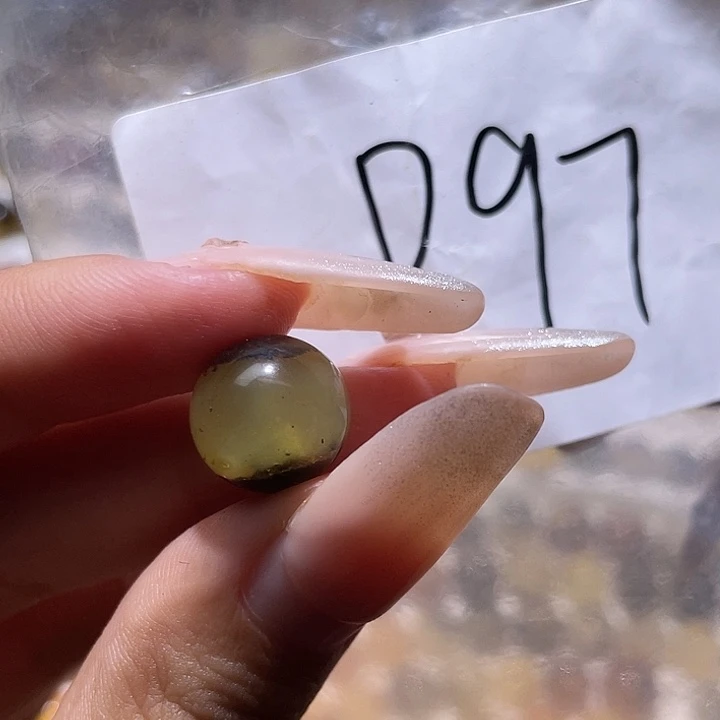 琥珀未镶嵌裸石12.4福利