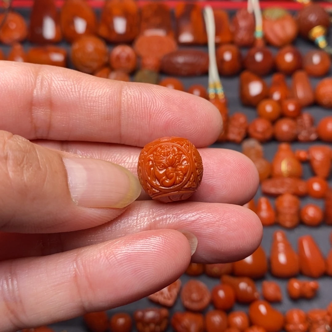 黄***邪南红玛瑙精工象神珠未镶嵌