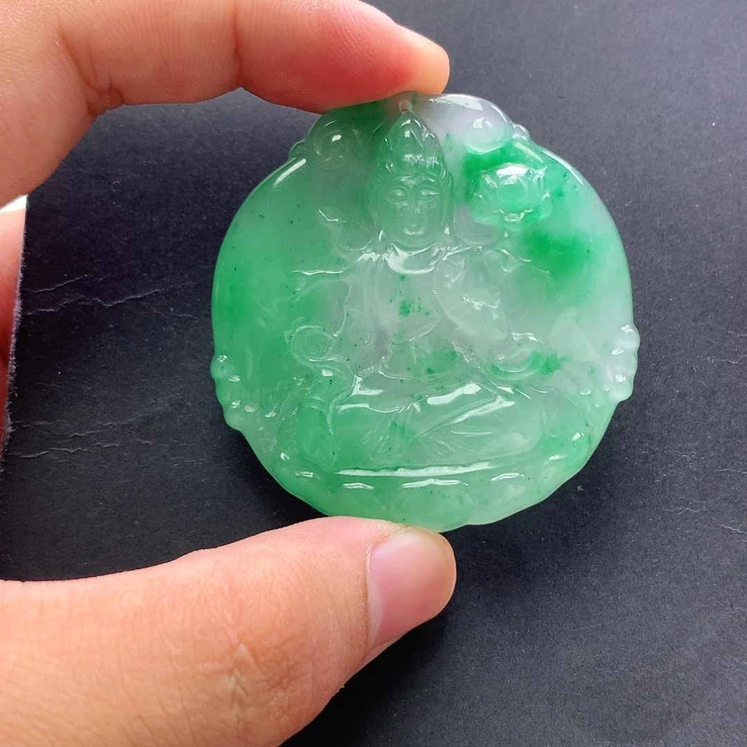 石英质玉未镶嵌颈饰