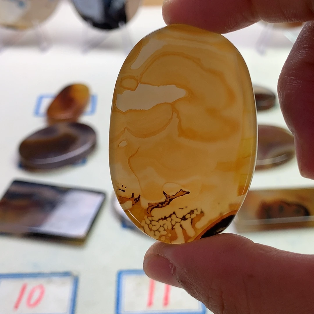 玛瑙/玉髓未镶嵌珠宝半成品
